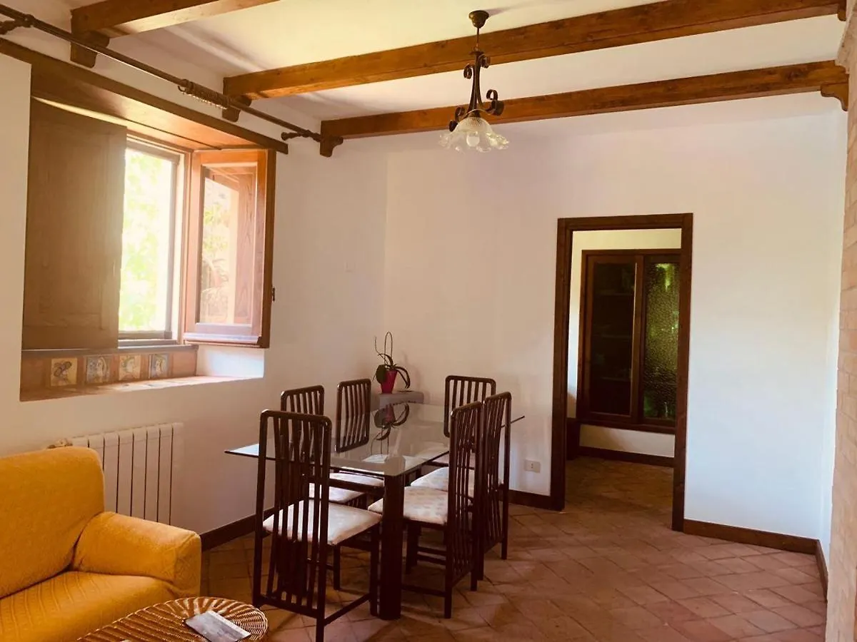 Bed & Breakfast Villa Le Gemelle Dell'Alcantara Motta Camastra Italia